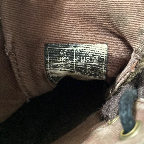 Dr Marten canvas and leather lace up boots - Picture 13 of 13